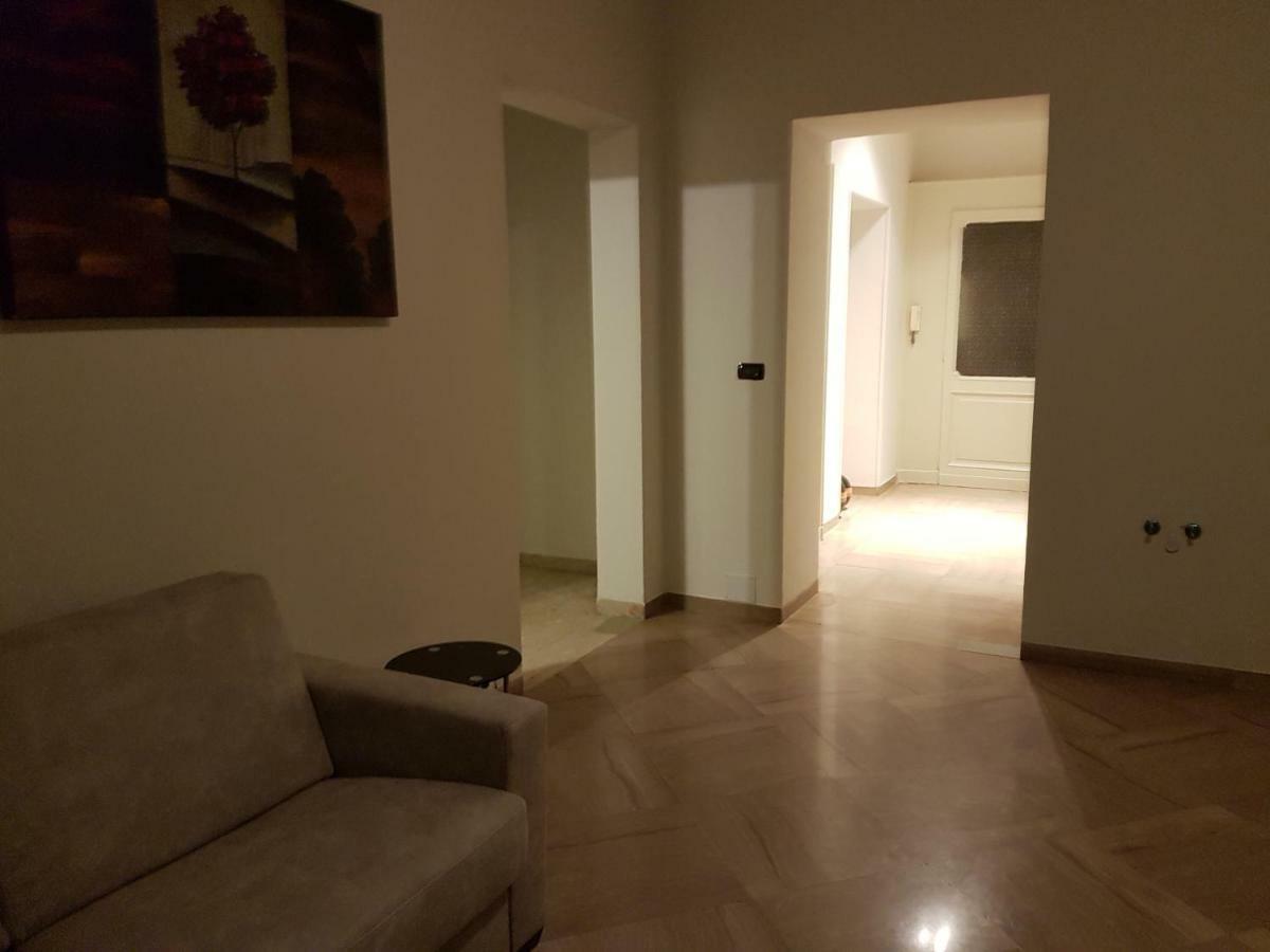 Giuria 35 - Elegante Ed Accogliente Nei Pressi Del Valentino Apartment Turin Exterior photo